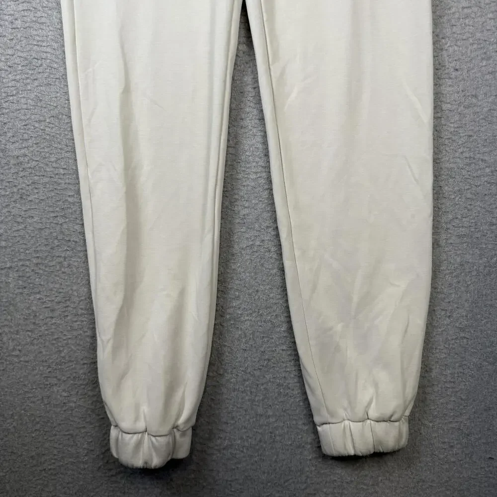 Brand New Lululemon Women's Size 4 Bone Softstreme Relaxed HR Pants Jogger